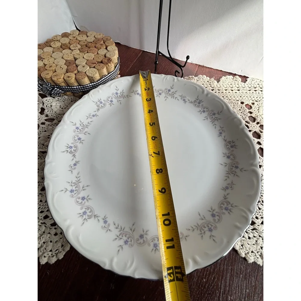 Modern China & Table Institute Springtime 5722 Round Platter 12.25